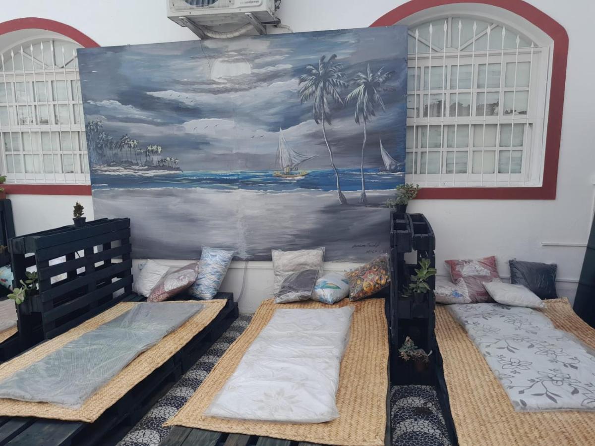 "LE CHAT QUI PECHE" Hostel a 150 metros PRAIA PAJUCARA SAUNA & PISCINA Maceió Exterior foto