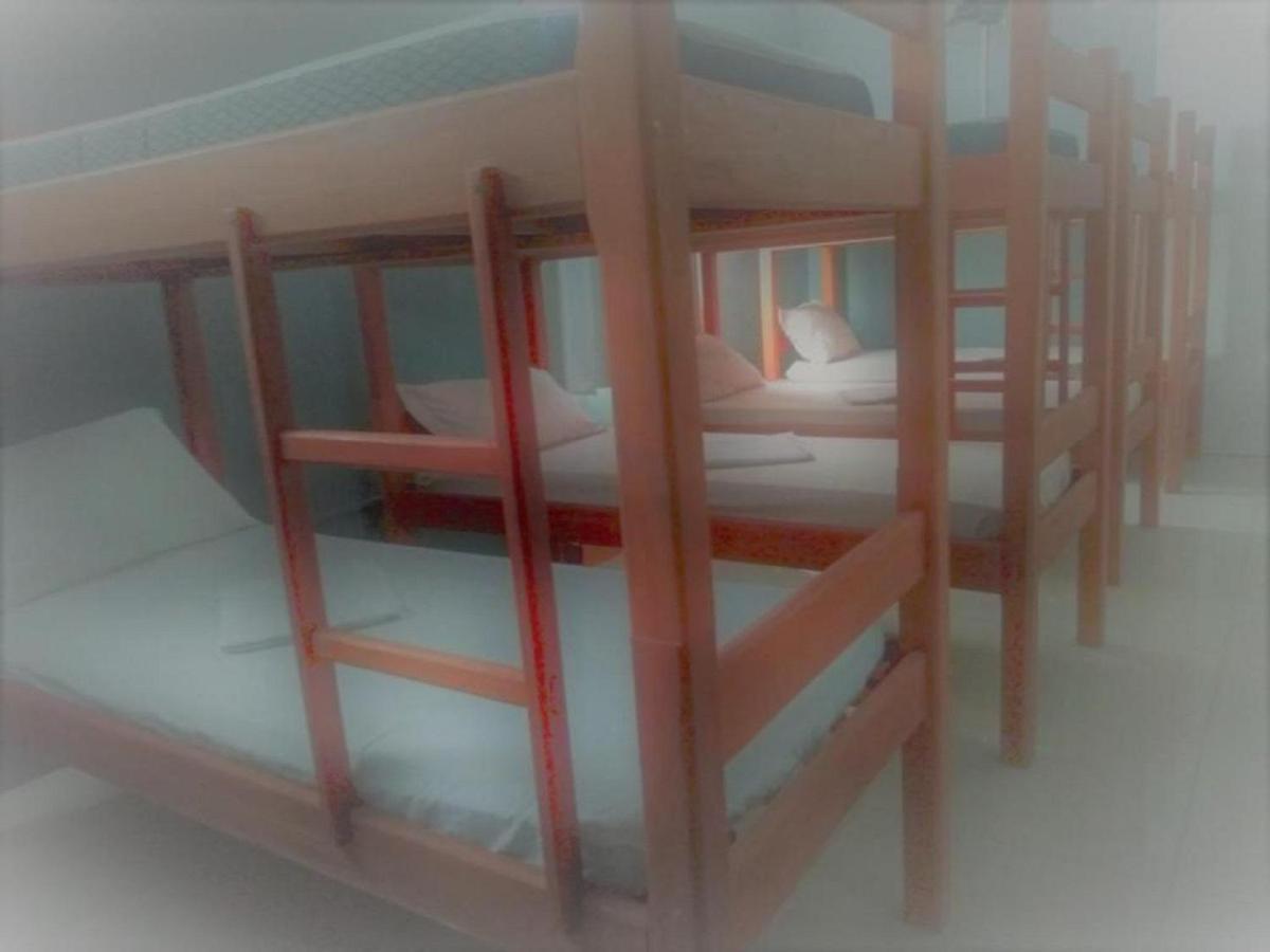 "LE CHAT QUI PECHE" Hostel a 150 metros PRAIA PAJUCARA SAUNA & PISCINA Maceió Exterior foto