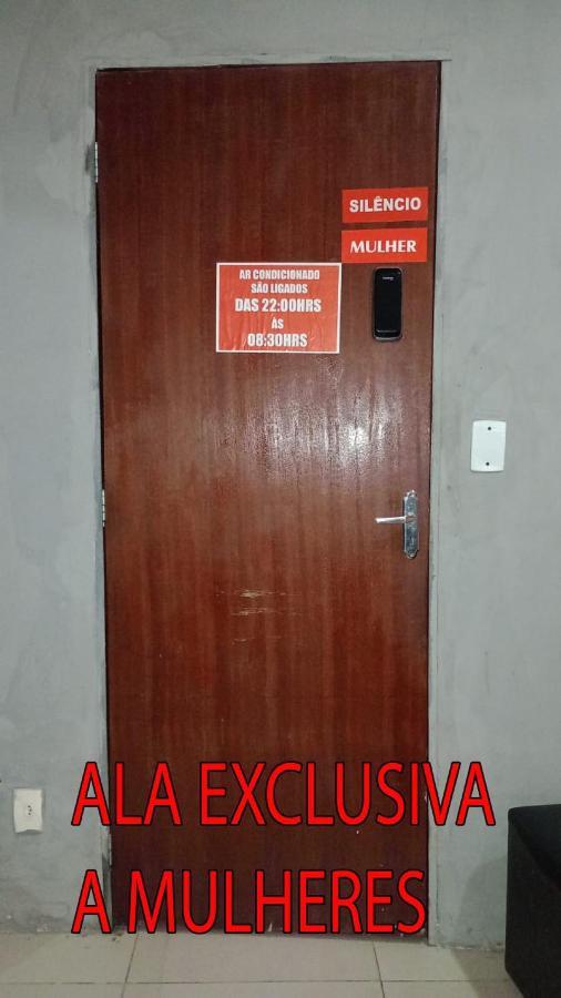"LE CHAT QUI PECHE" Hostel a 150 metros PRAIA PAJUCARA SAUNA & PISCINA Maceió Exterior foto